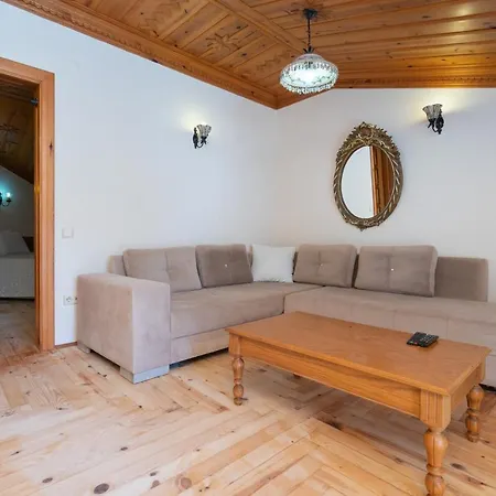 Homestay Emecik Dortmevsimevi Datca