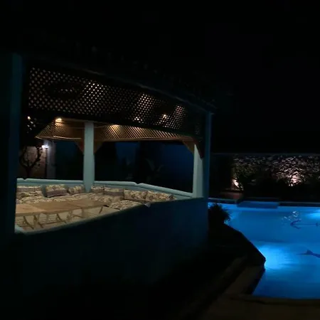Emecik Dortmevsimevi Homestay
