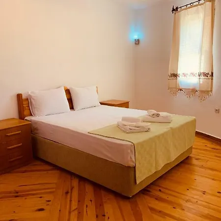 Homestay Emecik Dortmevsimevi Datca